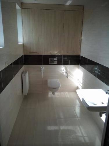 31543879 1487128021393082 4367300545333952512 n