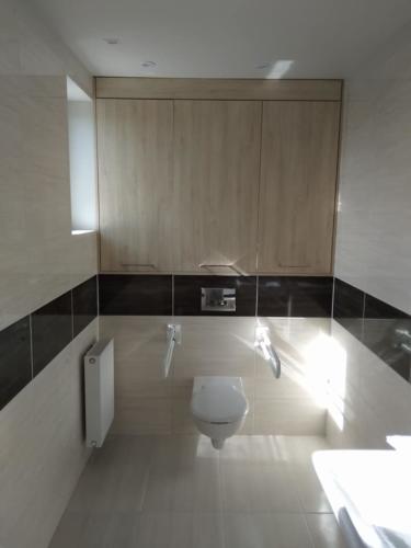 31957915 1487128248059726 8981065276392996864 n